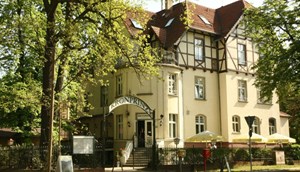 Hotel Kronprinz imposante villa