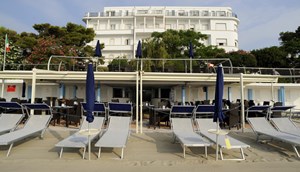Hotel Mediterranee strand