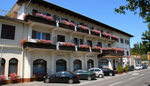 Hotel Velden Bacherlwirt