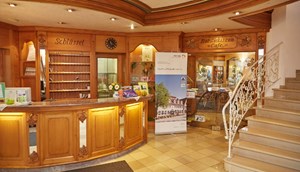 Hotel Flair Hotel Lochner Receptie