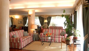 Hotel Torretta lobby