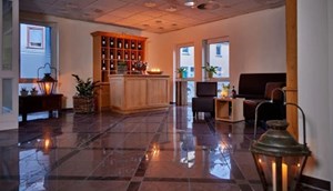 Augustiner hotel lobby