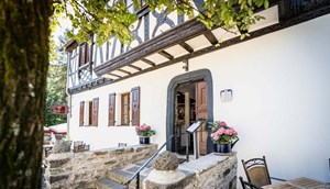 Landgasthof zur Burg Grenzau entree