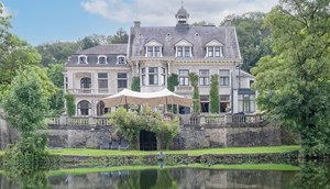 Castel les Sorbiers aan het water