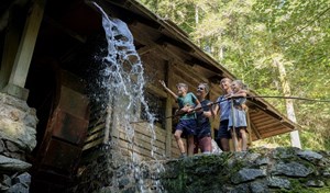ZwarteWoud_Steg in der Lotenbachklamm © Ferienregion Wutachschlucht